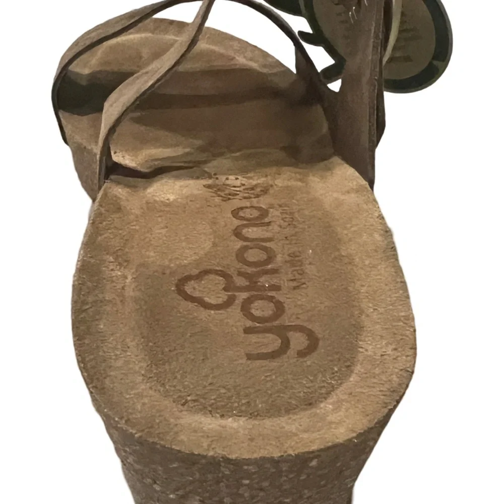 NWT Yokono brown leather sandal. Size 9 1/2 Made in Spain - Picture 3 of 3